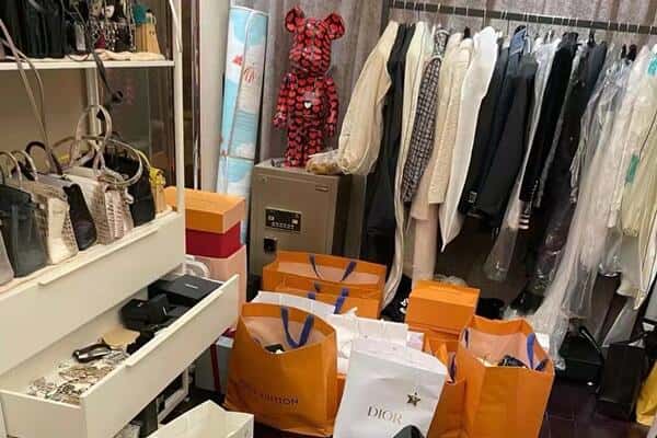 蔡甸区回收一线品牌衣服